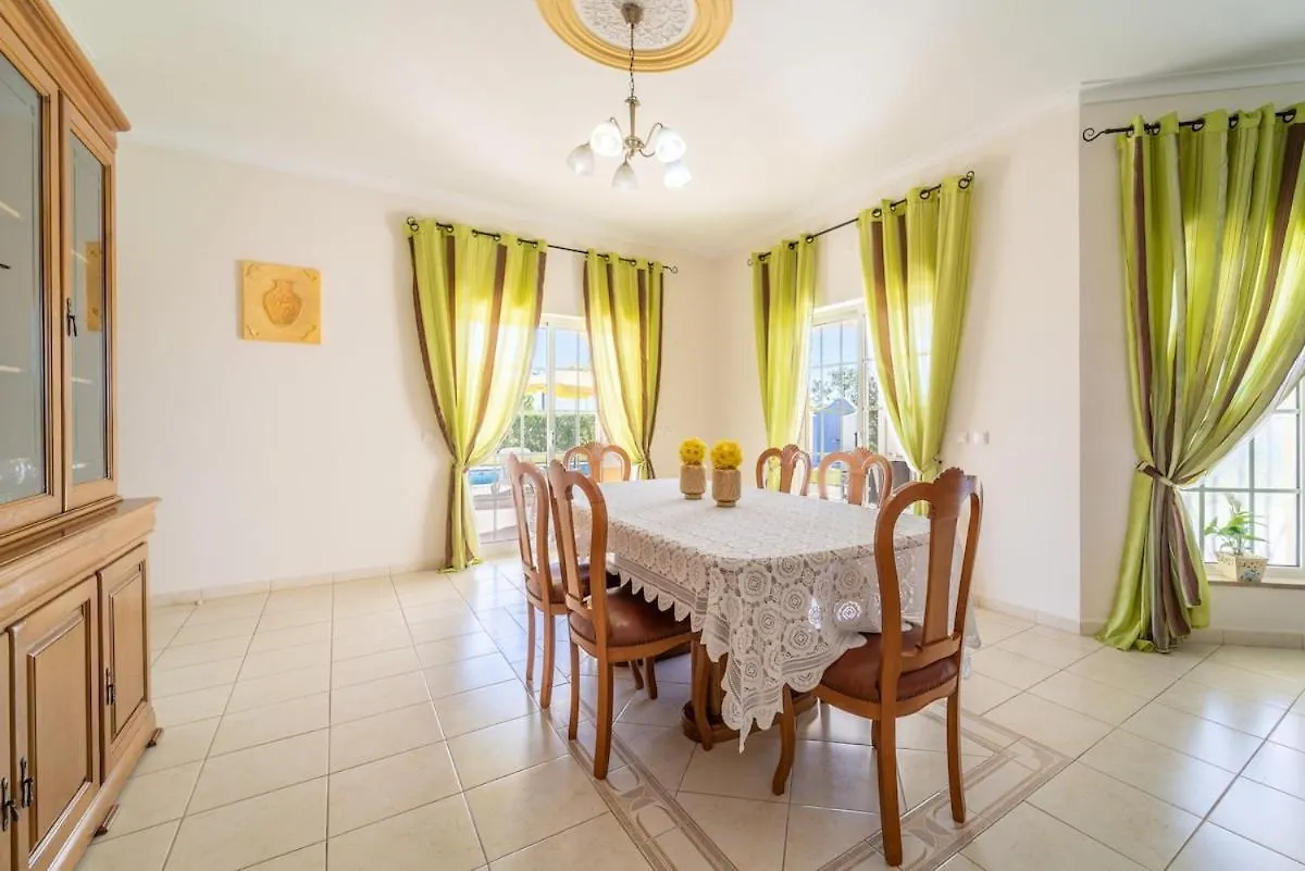 Filomena Golf Paradise Guia  Villa Guia (Faro)