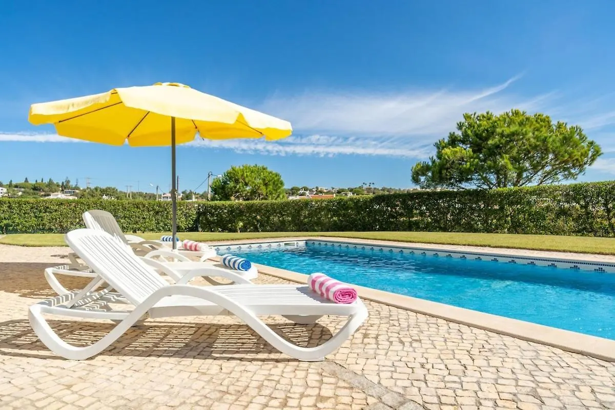 Filomena Golf Paradise Guia