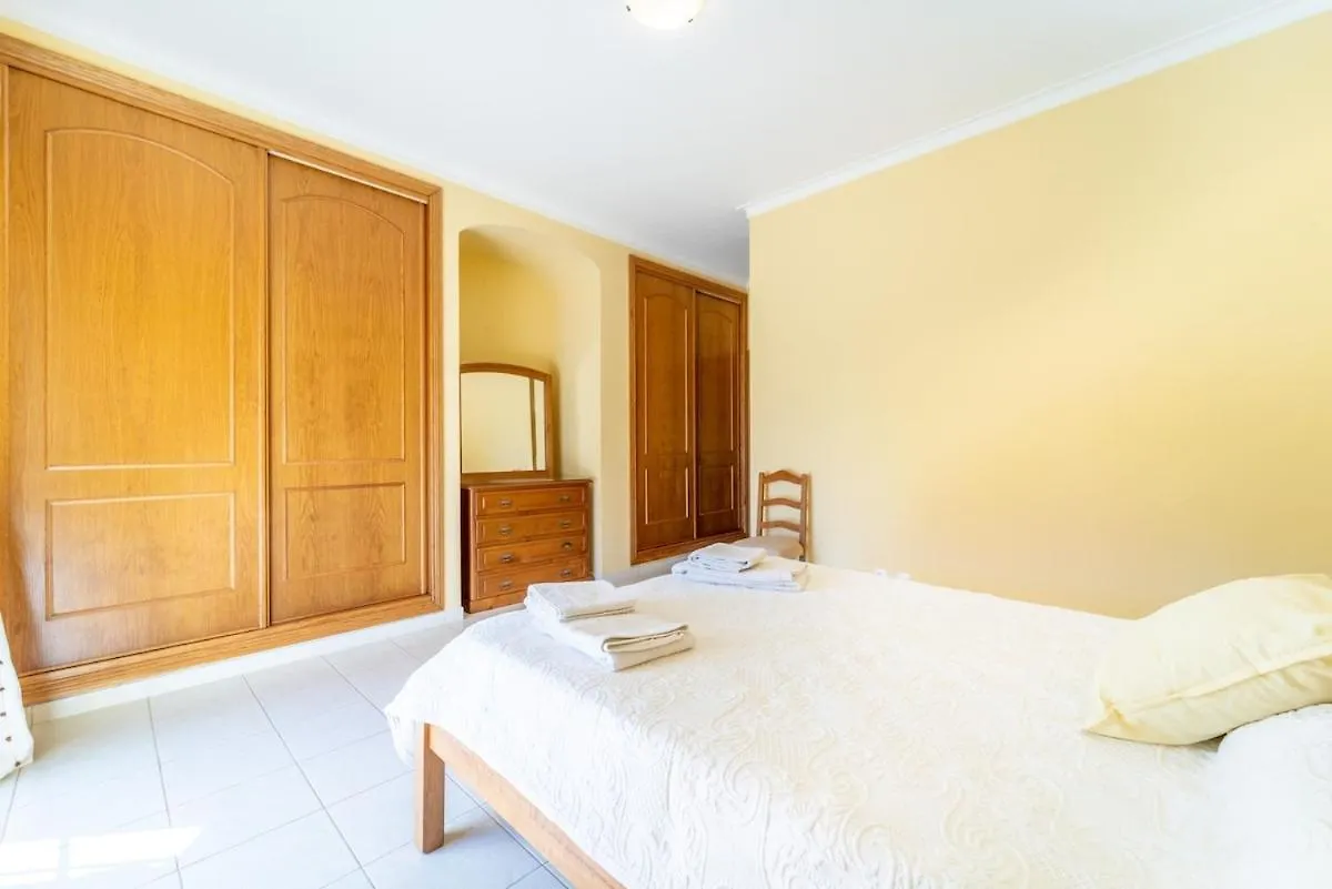 Filomena Golf Paradise Guia  Vila